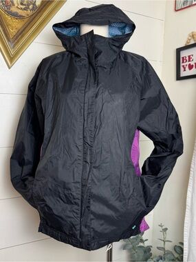 Columbia Sportswear Girls 18/20 Jacket Windbreaker Rain Coat Outdoor Black